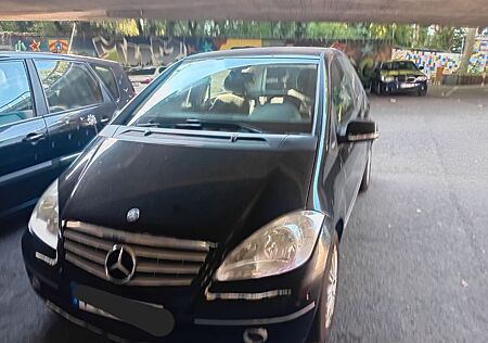 Mercedes-Benz A 160 ELEGANCE Automatik Tüv Neu