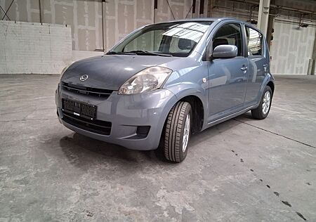 Daihatsu Sirion 1.3 1.HandKlima Radio el.FH ZV LM14