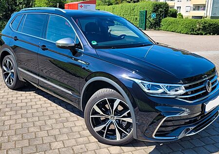 VW Tiguan Allspace Volkswagen R-Line 2,0 TSI DSG 4M+Navi+AHK