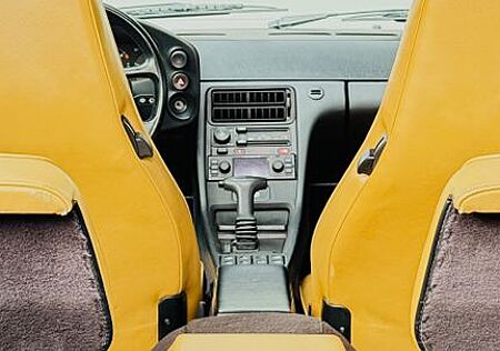 Porsche 928 S4