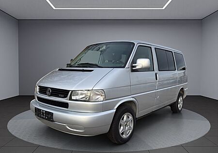 VW T4 Multivan Volkswagen 2.5 TDI 7Sitze/Bett/Tisch/TÜV NEU