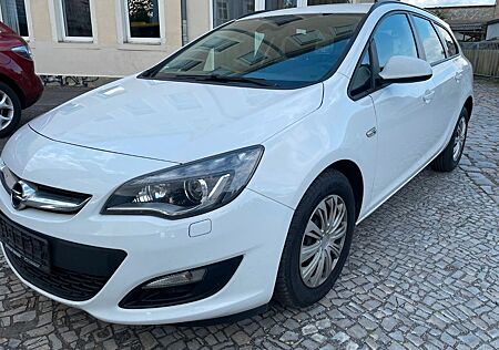 Opel Astra J Sports Tourer Selection