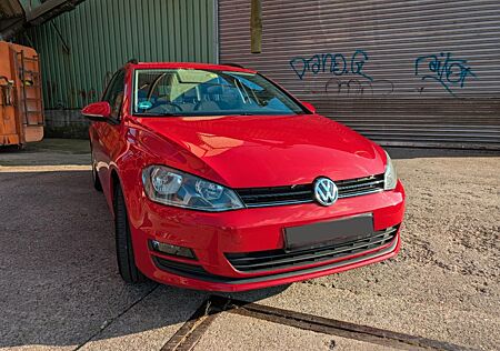 VW Golf Volkswagen 1.2 TSI BMT Trendline Variant gepflegt