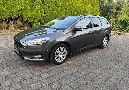 Ford Focus Turnier Business