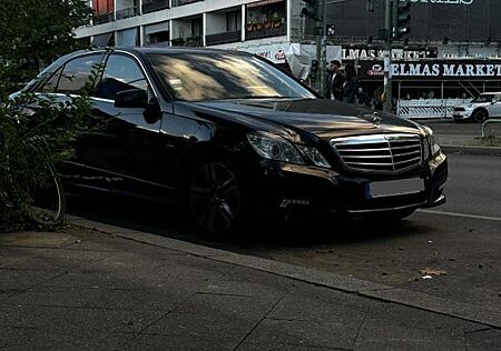 Mercedes-Benz E 250 CDI BlueEFFICIENCY AVANTGARDE AVANTGARDE