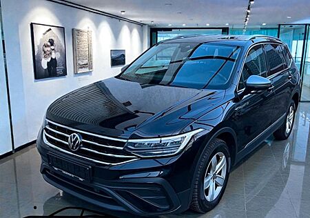 VW Tiguan Allspace Volkswagen *7Sitze*AHK