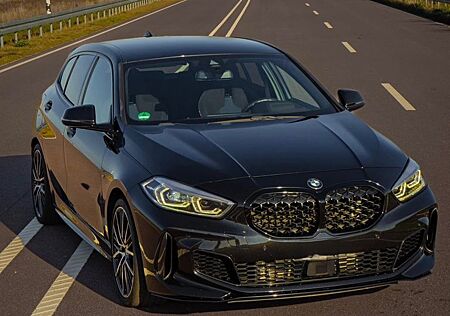 BMW 135i , Alcantara, Harman Kardon, Abstandstempomat