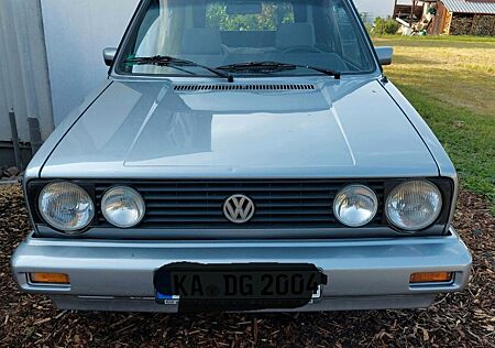 VW Golf Volkswagen Cabrio 98PS
