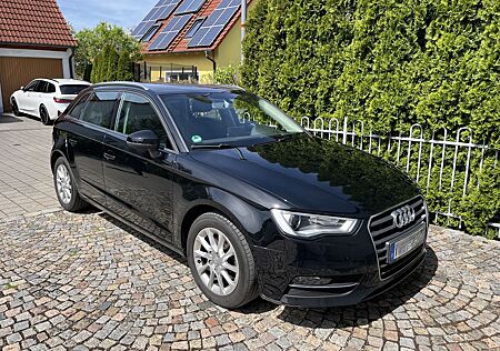 Audi A3 2.0 TDI Attraction Sportback