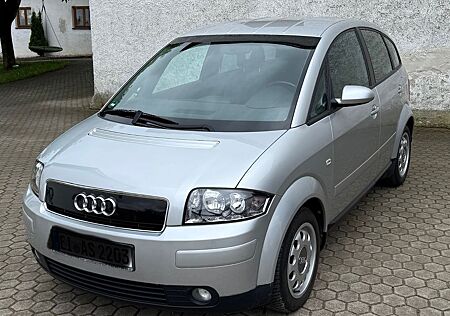 Audi A2 1.4 -Benziner