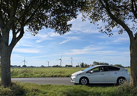 Toyota Prius 1.8-l-VVT-i Plug-in Hybrid TEC-Edition