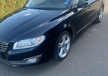 Volvo V70 D5 Inscription Geartronic AWD
