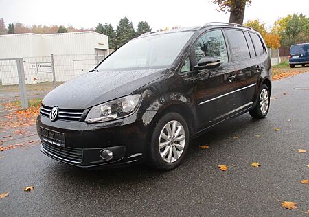 VW Touran Volkswagen 2.0 TDI Highline/7 Sitzer/S-Heft