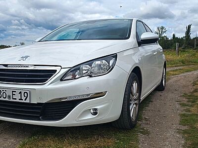 Peugeot 308  Perlmut Weiß Scheckheft 8x Alu Bereift