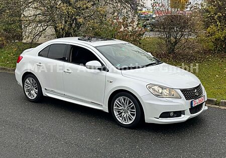 Suzuki Kizashi Sport 4x4 *TOP*