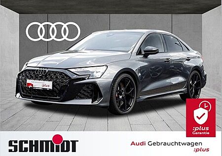 Audi RS3 Limousine Matrix LED Sportabgas. Sonos ACC K