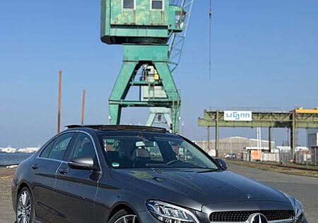 Mercedes-Benz C 220 d Autom. -AMG-Line.