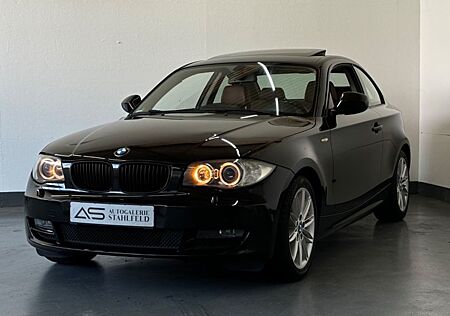 BMW 118d e82 Leder/Xenon/Schiebedach/Sport/SHZ/PDC..