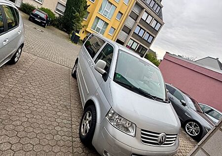 VW T5 Multivan Volkswagen