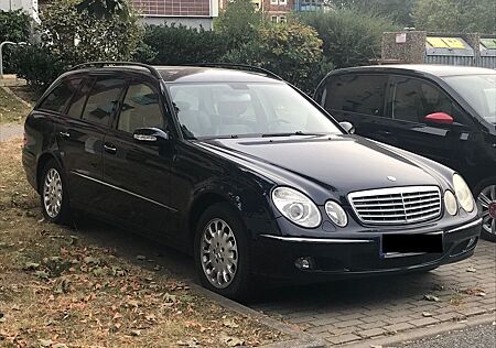 Mercedes-Benz E 320 CDI T ELEGANCE