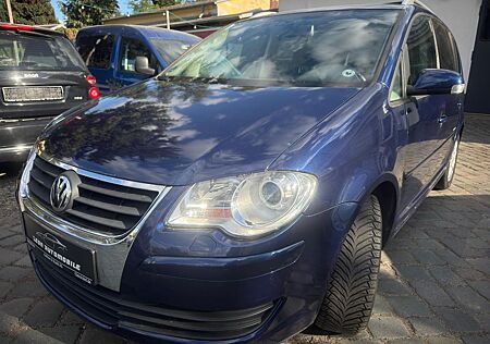 VW Touran Volkswagen United