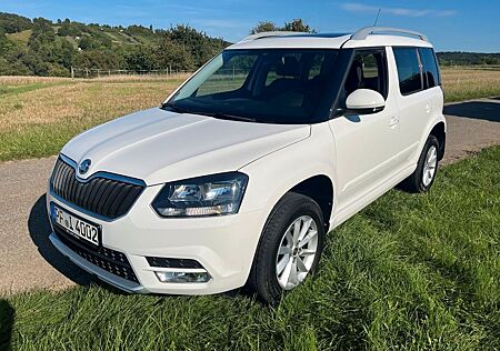 Skoda Yeti 1.2 TSI Ambition Panoramadach 1.Hand