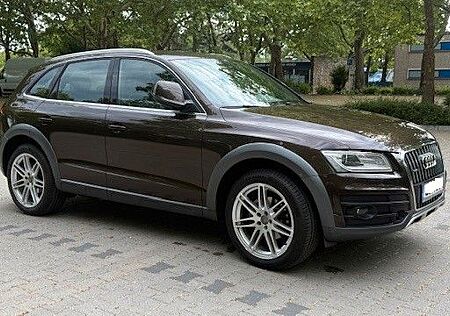Audi Q5 2.0 TDI S tronic quattro -