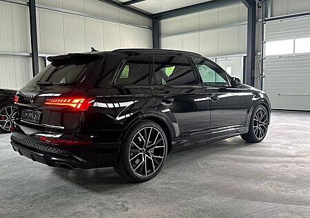 Audi Q7 SUV 55 TFSI qu. S line MASSAGE/PANO/AHK