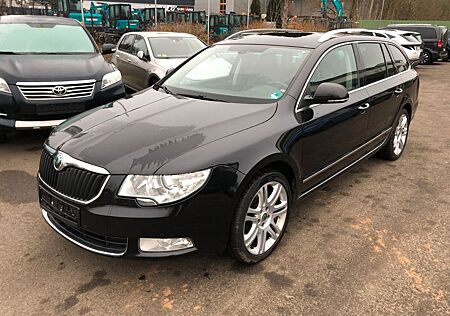 Skoda Superb Combi Elegance 4x4