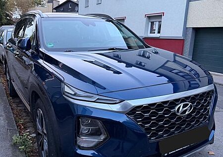 Hyundai Santa Fe 2.2 CRDi Style 4WD 8AT