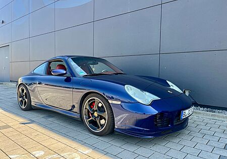 Porsche 996 911 Carrera 4S Coupé - Schalter - Exclusiv