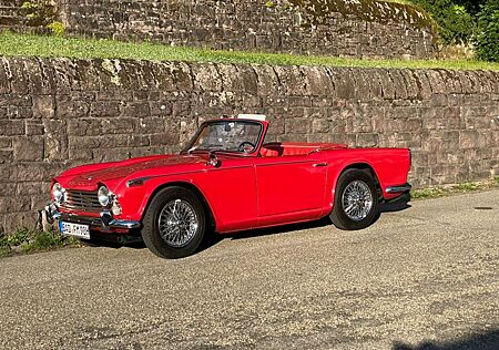 Triumph TR4