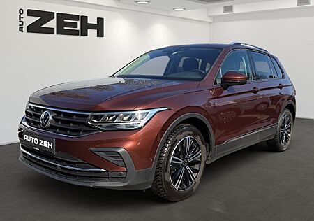 VW Tiguan Volkswagen United 1.5 TSi DSG+LED+Kamera+ACC+SHZ+
