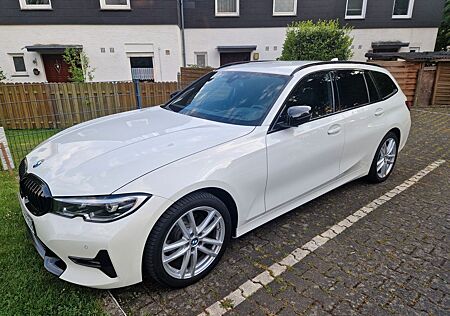BMW 320d xDrive Touring
