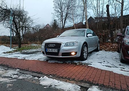 Audi A8 3.0 TDI (DPF) tiptronic quattro -