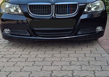 BMW 318i -