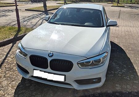 BMW 118i -