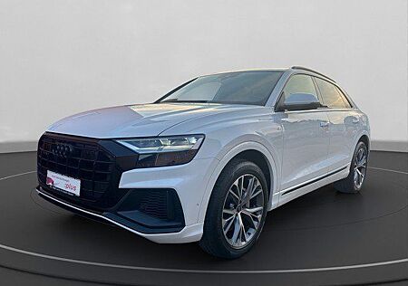Audi Q8 55 TFSI e quattro S line PANO*OPTIK*RFK*ACC L