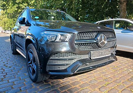 Mercedes-Benz GLE 300 - d 4Matic AMG 7 Sitze panorama