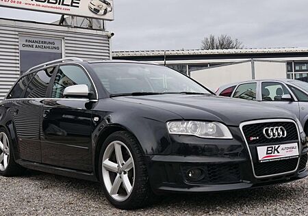 Audi RS4 4.2 FSI Quattro Schiebedach Xenon Sitzheiz.