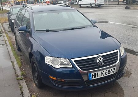 VW Passat Volkswagen 1.9 TDI BlueMotion BlueMotion