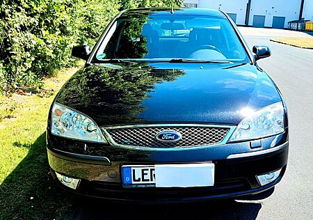 Ford Mondeo 1,8 92 kW Trend, 1.Hand, sehr gepflegt,VB