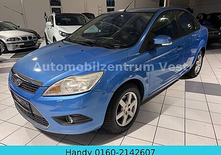 Ford Focus 1.6 Ghia*Xenon*Klimaaut*Tempomat*PDC*