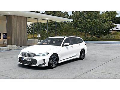BMW 330 e xDrive Tour. M Sport HUD Pano Harman/K. AH