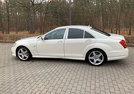 Mercedes-Benz S 350 BlueTEC 4MATIC -