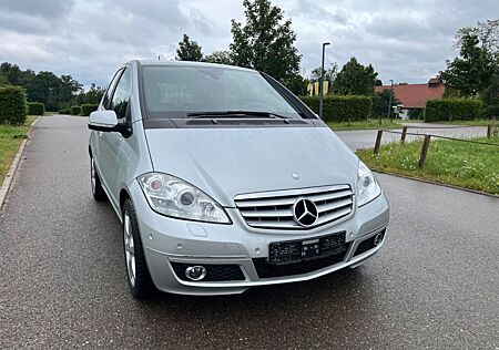 Mercedes-Benz A 200 AVANTGARDE*CDI XENON*COMAND*PDC*NAVI