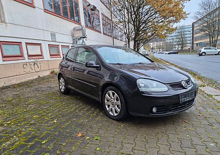 VW Golf Volkswagen V 2.0 FSI Sportline "NEU TÜV " KEIN ROST!