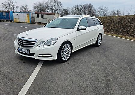 Mercedes-Benz E 200 CDI T BlueEFFICIENCY AVANTGARDE AVANTGARDE