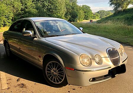 Jaguar S-Type 3 Liter V6 Executive Executive