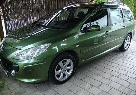 Peugeot 307 Break Kombi Prémium 110 SW AHK